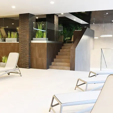 Navigator Spa-baseny-nadmorskie Tarasy 公寓 *